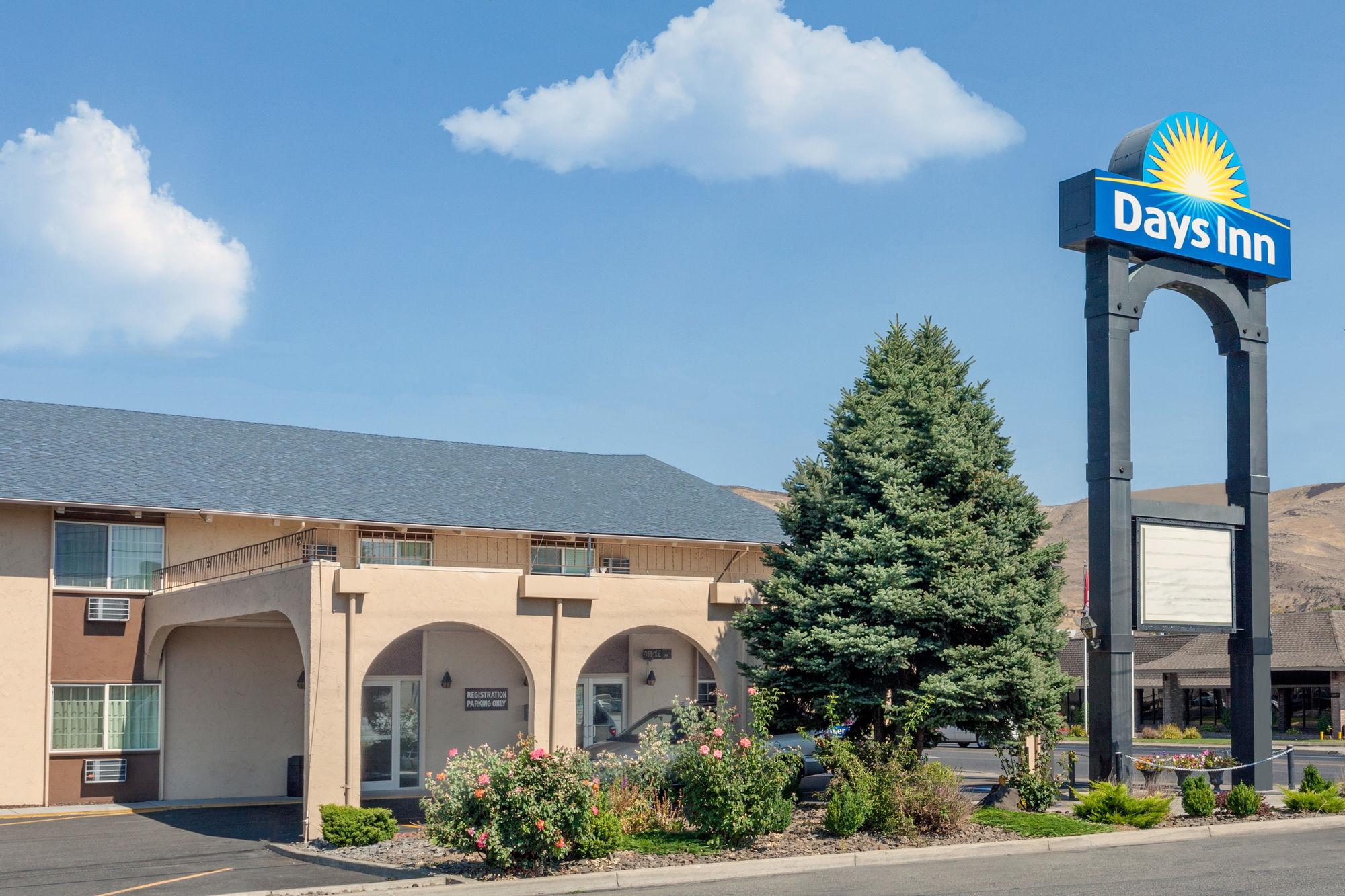 Days Inn By Wyndham Yakima Eksteriør bilde